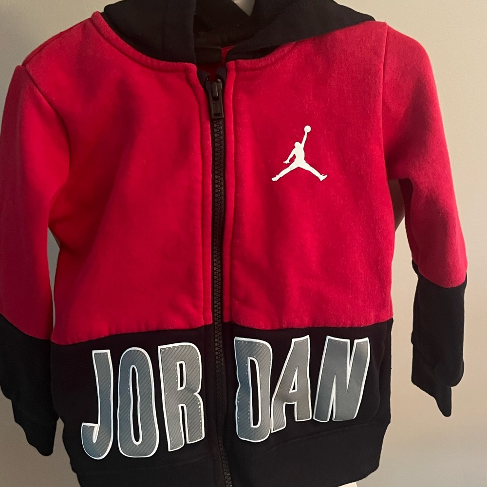 Toddler Boys 2T -3T Jordan hoodie zip up red/black